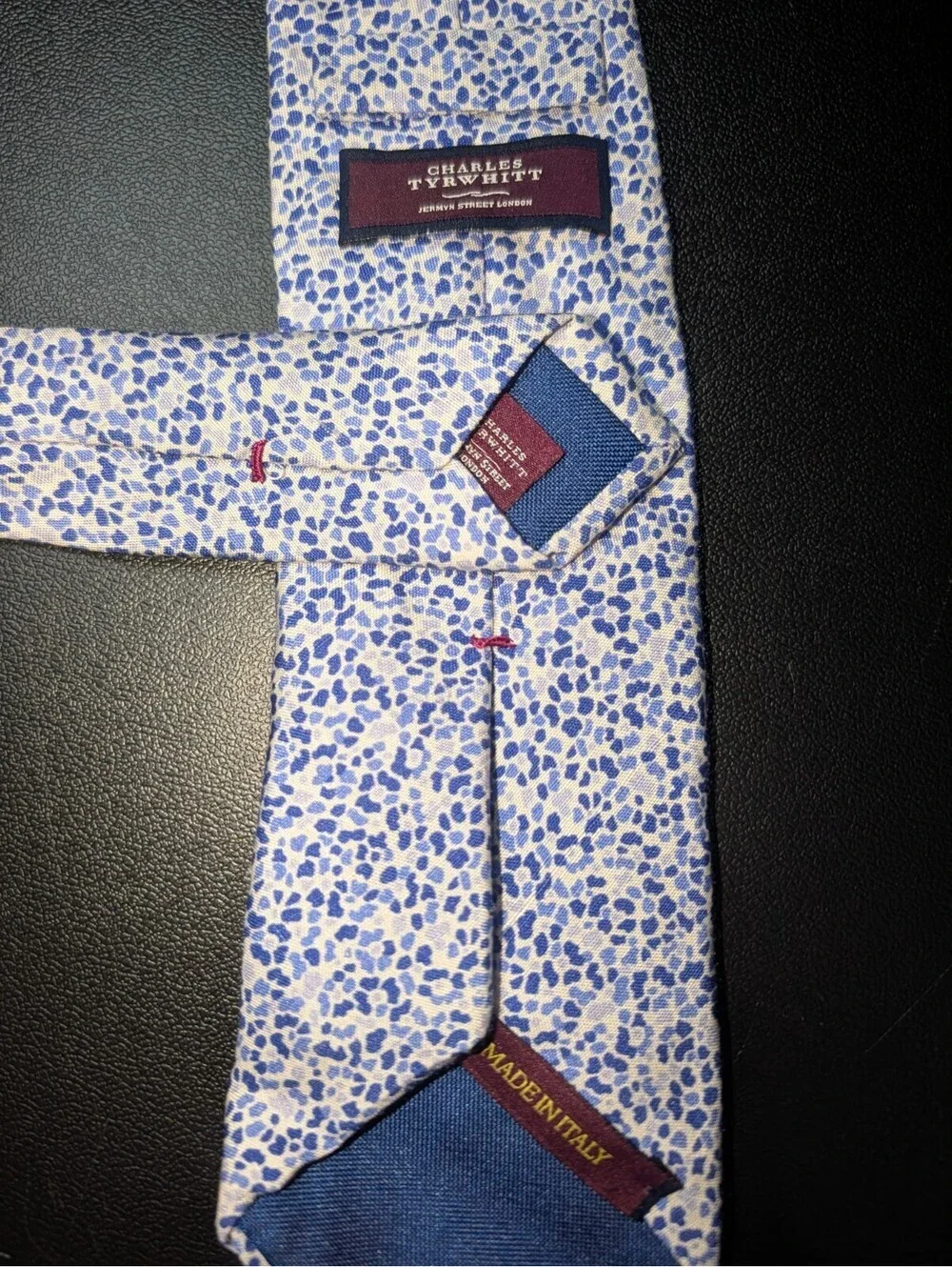 Charles Tyrwhitt Silk Tie Made In Italy Blue White